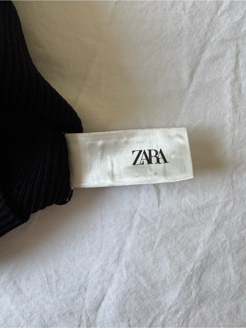 Zara Ribbed Knit Halter Top - Picture 6 of 7